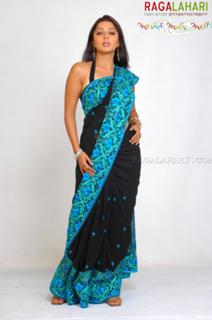 Bhoomika Chawla feet photo 2