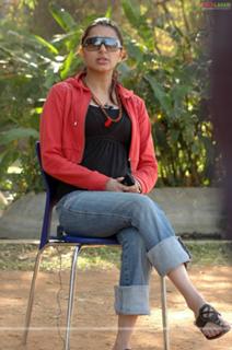 Bhoomika Chawla feet photo 7