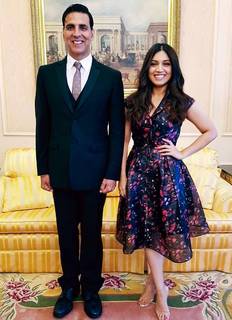 Bhumi Pednekar feet photo thumbnail