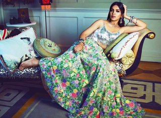 Bhumi Pednekar feet photo thumbnail