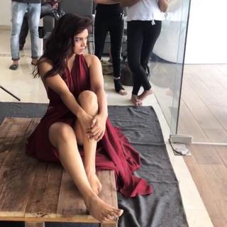 Bhumi Pednekar feet photo thumbnail