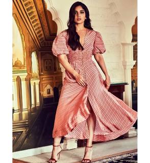 Bhumi Pednekar feet photo thumbnail