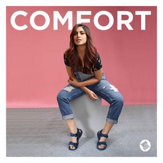 Bhumi Pednekar feet photo thumbnail
