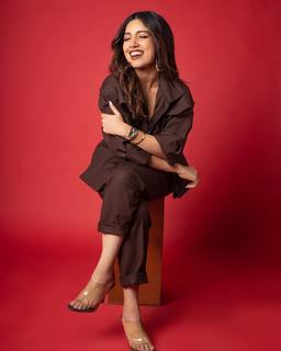 Bhumi Pednekar feet photo thumbnail