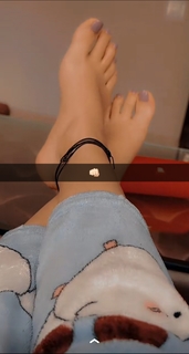 Bhumika Sharma feet photo 9