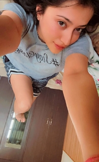 Bhumika Sharma feet photo 4