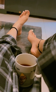 Bhumika Sharma feet photo 15