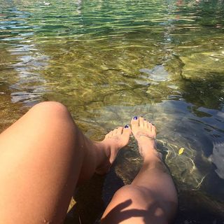 Bi Nguyen feet photo 9