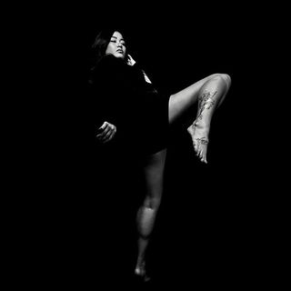 Bi Nguyen feet photo 7