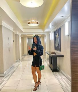 Bi Nguyen feet photo 20
