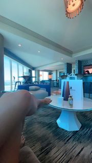 Bi Nguyen feet photo 8