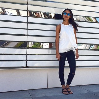 Bianca A. Santos feet photo 13