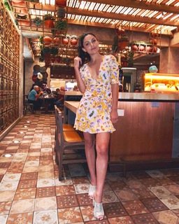 Bianca A. Santos feet photo 2