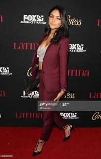 Bianca A. Santos feet photo 12