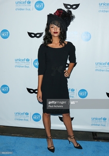 Bianca A. Santos feet photo 5