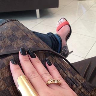 Bianca Anchieta feet photo thumbnail