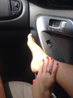 Bianca Anchieta feet photo thumbnail
