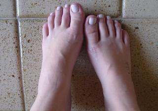 Bianca Anchieta feet photo thumbnail
