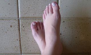 Bianca Anchieta feet photo thumbnail