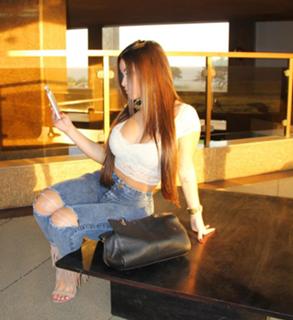 Bianca Anchieta feet photo thumbnail