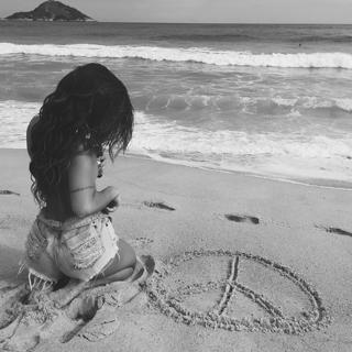 Bianca Anchieta feet photo thumbnail