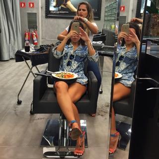 Bianca Anchieta feet photo thumbnail