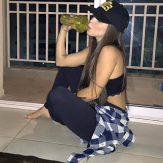 Bianca Anchieta feet photo thumbnail