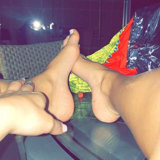 Bianca Anchieta feet photo thumbnail