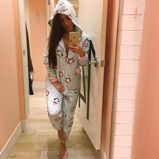 Bianca Anchieta feet photo thumbnail
