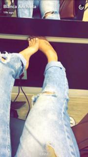 Bianca Anchieta feet photo thumbnail