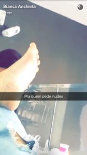 Bianca Anchieta feet photo thumbnail