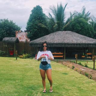 Bianca Anchieta feet photo thumbnail