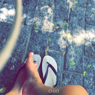 Bianca Anchieta feet photo thumbnail