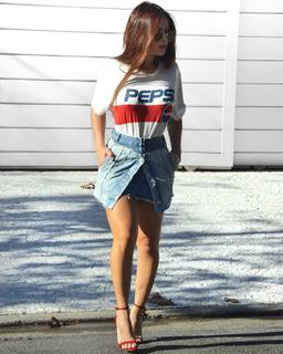 Bianca Anchieta feet photo thumbnail