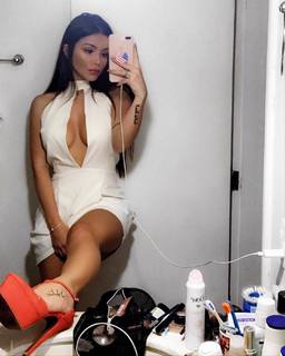 Bianca Anchieta feet photo thumbnail