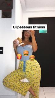 Bianca Anchieta feet photo thumbnail