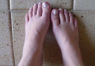 Bianca Anchieta feet photo thumbnail