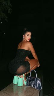 Bianca Anchieta feet photo thumbnail