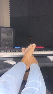 Bianca Anchieta feet photo thumbnail