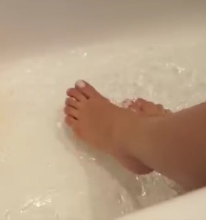 Bianca Andrade feet photo 10