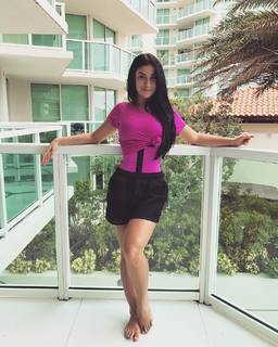 Bianca Andrade feet photo 15