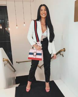 Bianca Andrade feet photo 3