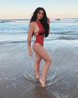 Bianca Andrade feet photo 2