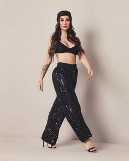 Bianca Andrade feet photo 13