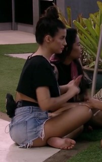 Bianca Andrade feet photo 11