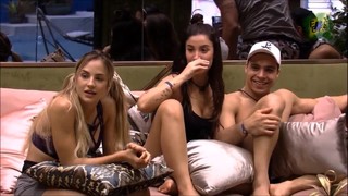 Bianca Andrade feet photo 16