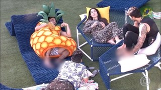Bianca Andrade feet photo 6