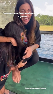 Bianca Andrade feet photo 11