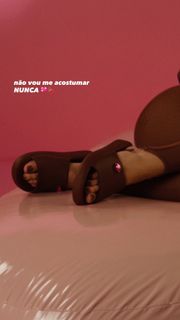 Bianca Andrade feet photo 9