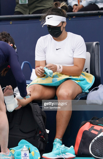 Bianca Andreescu feet photo thumbnail